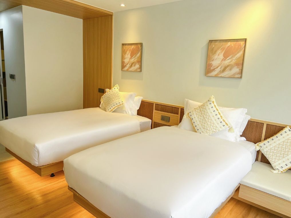 Pool View Twin Room 1